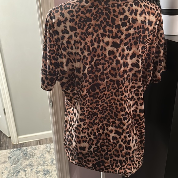 Leopard t shirt XL - Picture 5 of 6